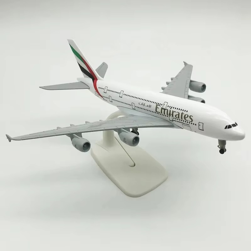 20CM A380 Emirates Airline 1:4 – Model Kit Airplane recenzja i cena